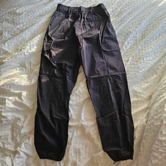 Uniqlo Easy Cargo Pants - 2024 - Black - Sz S - NWT - Picture 4 of 15